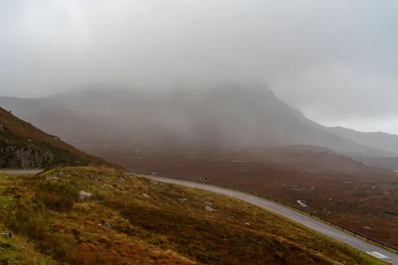 Drop the Map: How Dunbeath Rewards Those Who Wander Without a Plan